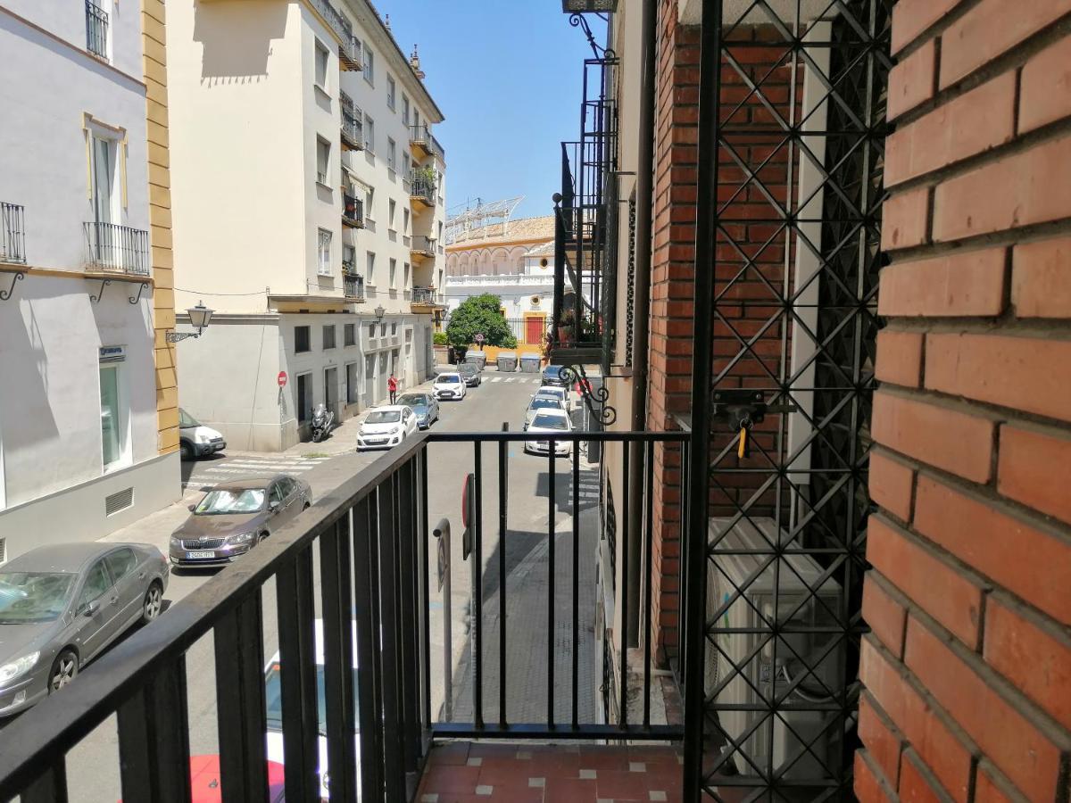 Velarde 13 Apartment Sevilla Exterior foto
